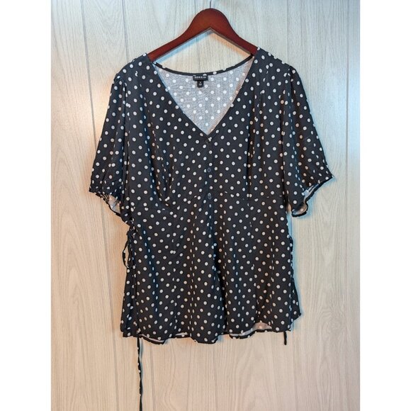 Torrid Shirt 2 (2X) Polka Dot V-neck Tie Side Woven Blouse Flutter Short Sleeve* - Picture 1 of 7